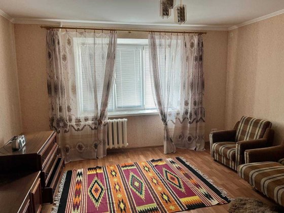 2-кімнатна квартира біля 8-ї міської лікарні від власника Кривой Рог