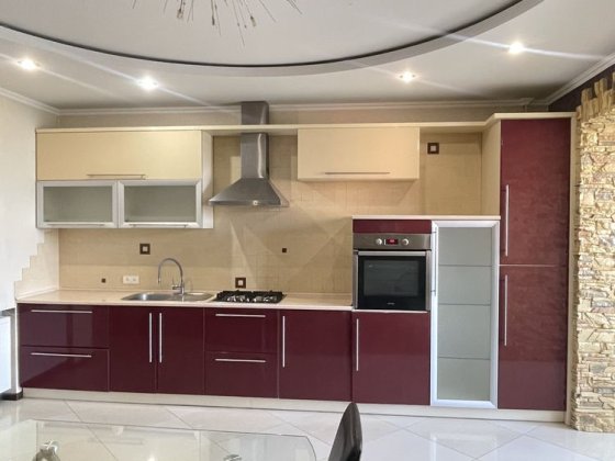 Великогабаритна 1к квартира Луцьк