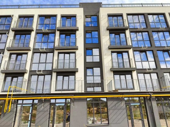 1-к в будинку з документами. Власник Буча