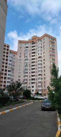 Б.Хмельницького 6-простора 1 кімнатна - фото 1