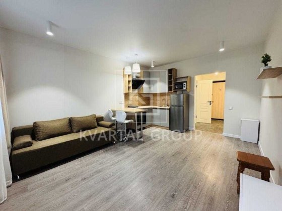 Продам 1к квартиру студію з новим ремонтом, меблями та технікою Ирпень