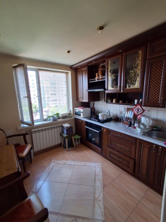 Трикімнатна квартира, центр - фото 1