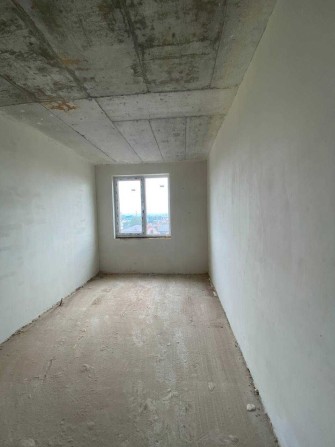 Однокімнатна квартира в новому будинку - фото 1