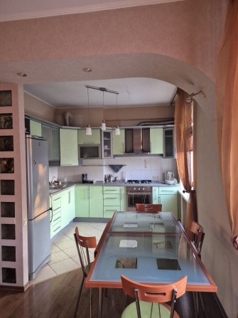 Продаж 3-кімн з автономним опаленням по вул.Комерційна - фото 1