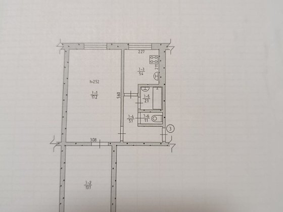Продам 2-х кімнатну квартиру на В.Гурова Кривий Ріг