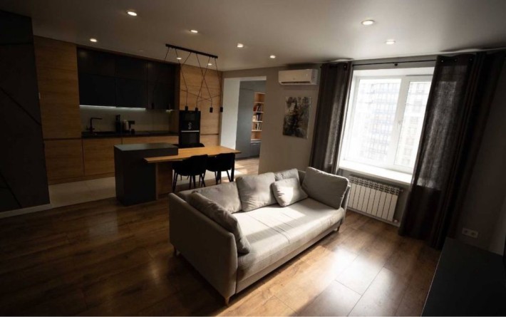 Центральний парк, квартира з авторським ремонтом! - фото 1