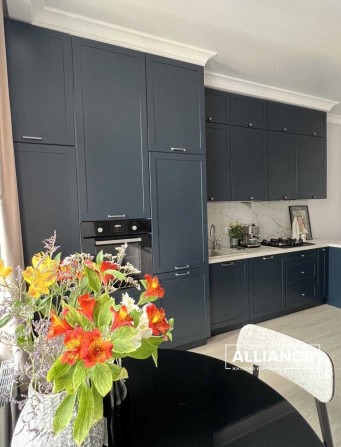 Продам Шикарну 2к квартир в центрі Видова на місто - фото 1