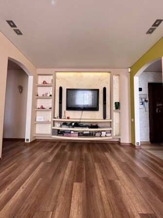 Квартира 3 кімнати - фото 1