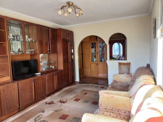 Продається 3-х кімнатна квартира з ремонтом 
Підходить під Постанови Ивано-Франковск