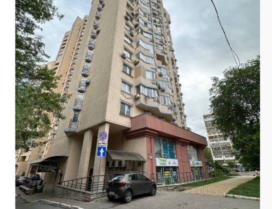 Здам в аренду підземний вул Липківського 18 Киев