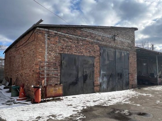 Оренда гаражів ( приміщення ) з ямою 117м2 Житомир
