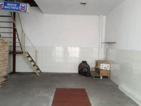 Здам 3х поверхневий гараж в ГК Барвінок 100 м2 Киев