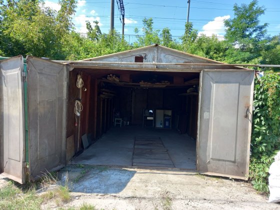 Сдам гараж в аренду Киев