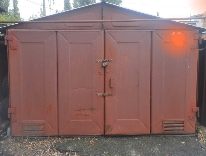 Сдам железный гараж Академгородок. - фото 1