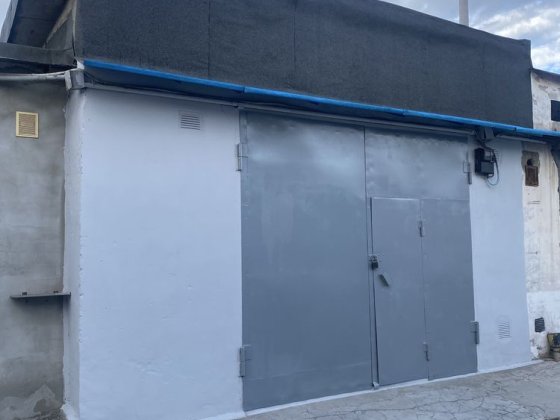 Сдам большой капитальный гараж Запорожье