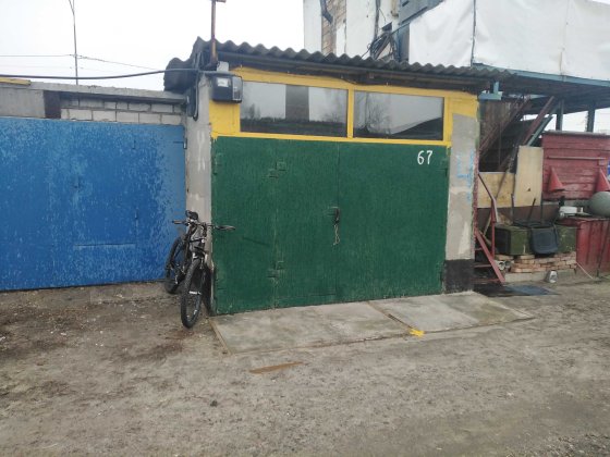 здам гараж Київ віноградар для мотоциклів/ зберігання речей Киев
