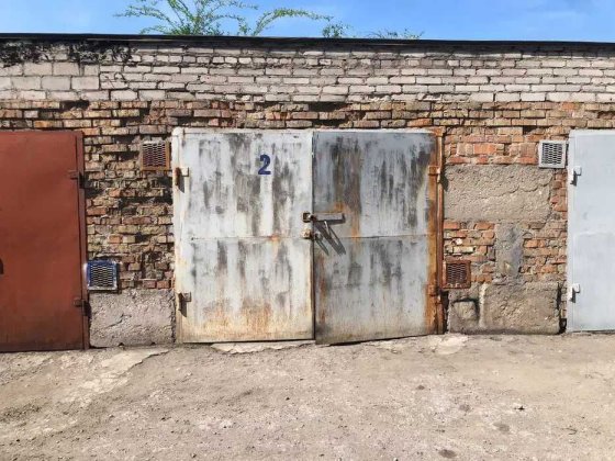Сдам капитальный гараж с подвалом в аренду, на закрытой территории. Запорожье