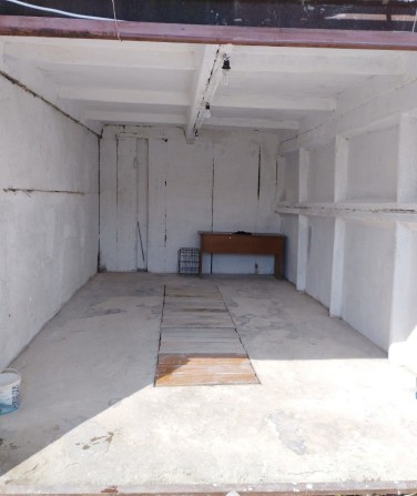 Здається гараж під склад або автомобіль - фото 1