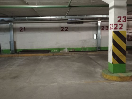 Продаж машиномісця Киев