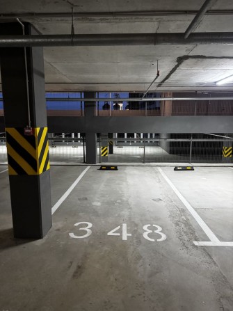 Паркомісце крите - фото 1