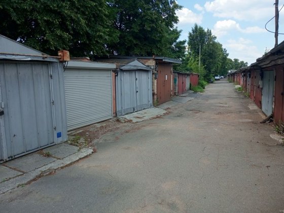 Сдаю гараж на Борщаговке Киев