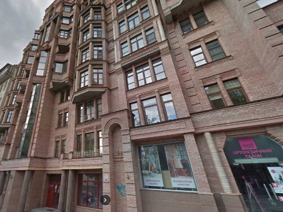 Паркінг в оренду Золоті Ворота, Університет. Центр.