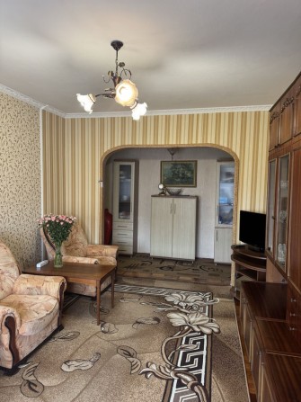 Продаж 3-кімнатної квартири по вулиці Івана Павла ||( Будівельників) - фото 1