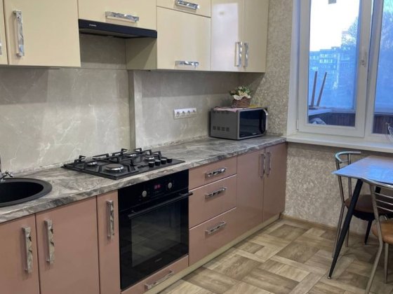 3кімнатна квартира на мікрорайоні Гірницький Кривой Рог