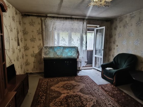 Продається 3 кімнатна квартира на Даманському Кривой Рог