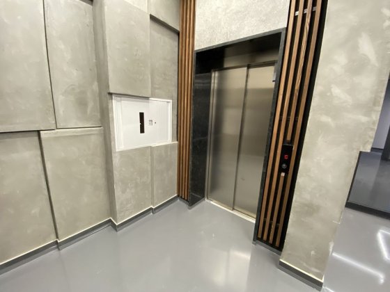 1 кім. кв. з виглядом на місто та гори