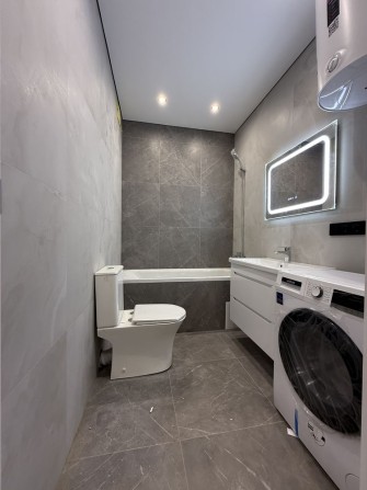 Центральний парк! Квартира з новим ремонтом – заїжджай та живи! - фото 1