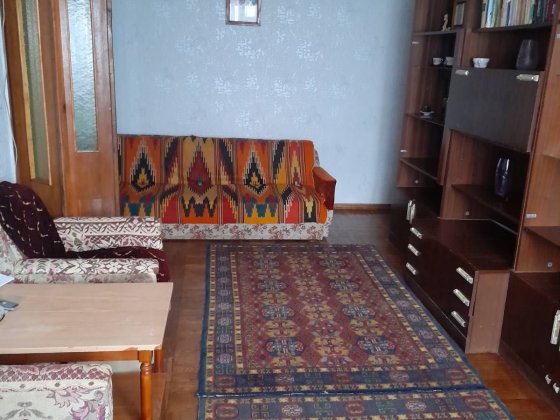 Продам квартиру в районе Гвардеская по улице Толстого32 (квітки Цісик) Кременчуг