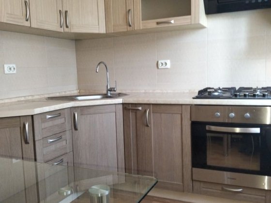 Квартира 2-х кімнатна на 5 Зарічному. Кривий Ріг