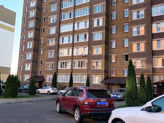 Продам власну 1 кімнатну квартиру біля Срібних Лелек Луцк