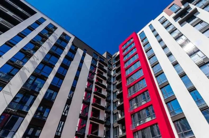 Продаж квартири за вигідною ціною, поруч міське озеро - фото 1