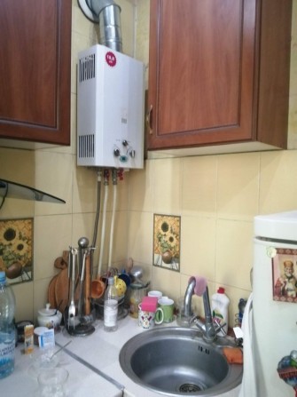 Продам двокімнатну квартиру - фото 1