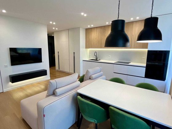 Продам 3-х к квартиру з ремонтом в центрі Франківська.ЖК Бізнес-клас Ивано-Франковск