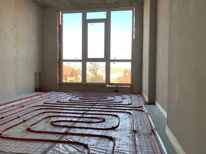 Продається затишна 1 кім ! Ідеальний район - фото 1