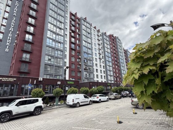 Однокімнатна квартира в центрі на другому поверсі Ивано-Франковск