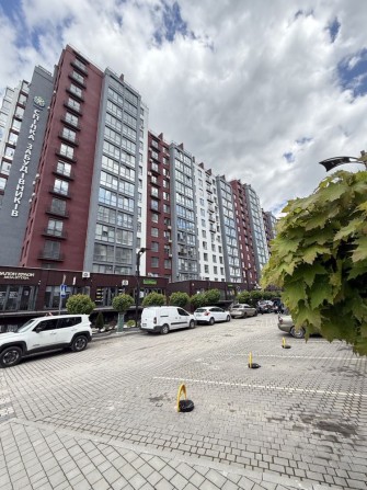 Однокімнатна квартира в центрі на другому поверсі - фото 1