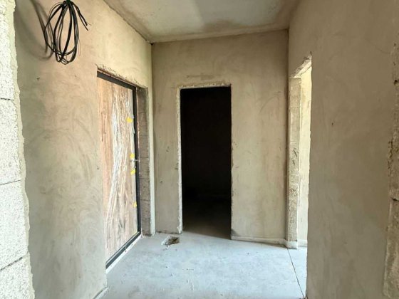 Однокімнатна квартира у малоповерховому будинку з ліфтом Ирпень