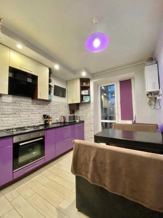 Центр. 2к. оф.2%.ЖК ВЕРСАЛЬ.Програми так - фото 1