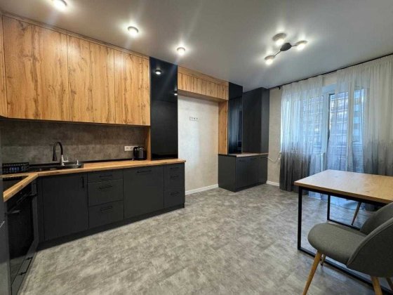 Продаж  ТЦ Veles Mall 1кім квартира укомплектована! Ивано-Франковск