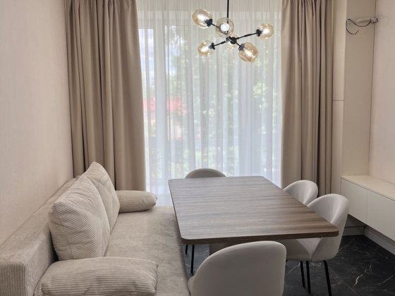 2к квартира в самому серці Ірпеня! Новий стильний сучасний ремонт!