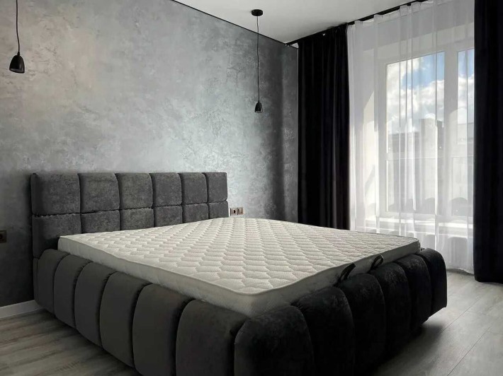 Терміновий продаж двокіматної кварири з кухнею-студією! - фото 1