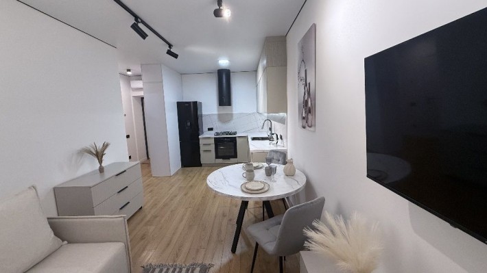 Центр міста Ірпінь, євро 2-к повна комплектація - фото 1