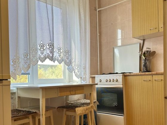 2-чешка Даманський, Доватора, 11, 4/5, гарний стан, меблі Кривой Рог