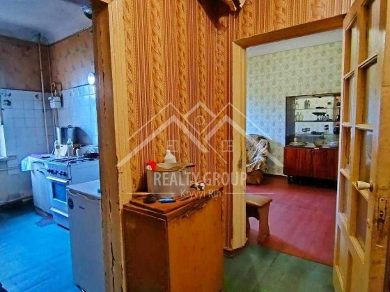 Продаж 1к кв. сталінки Кривой Рог