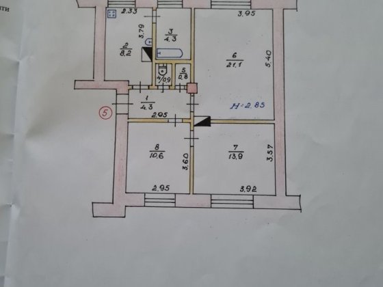 Трёхкомнатная квартира 50 метров от атб 4500$ Кривой Рог
