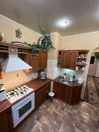 3 кімн. сталінка з ремонтом 17 квартал - фото 1